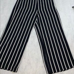 H&M high waisted crop pants